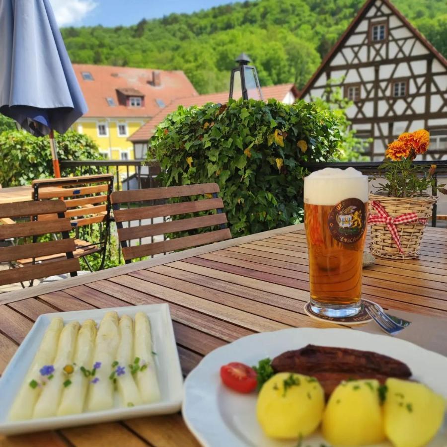Gasthof Hotel Zur Post Egloffstein Eksteriør bilde