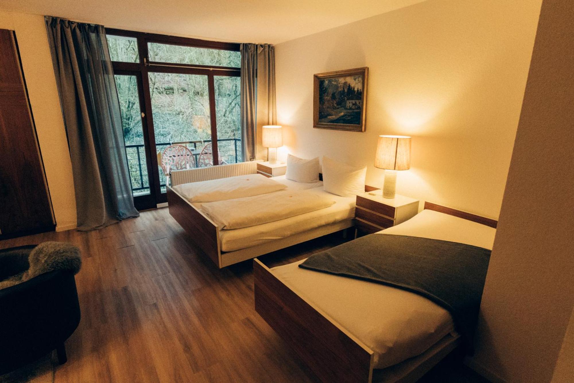 Gasthof Hotel Zur Post Egloffstein Eksteriør bilde