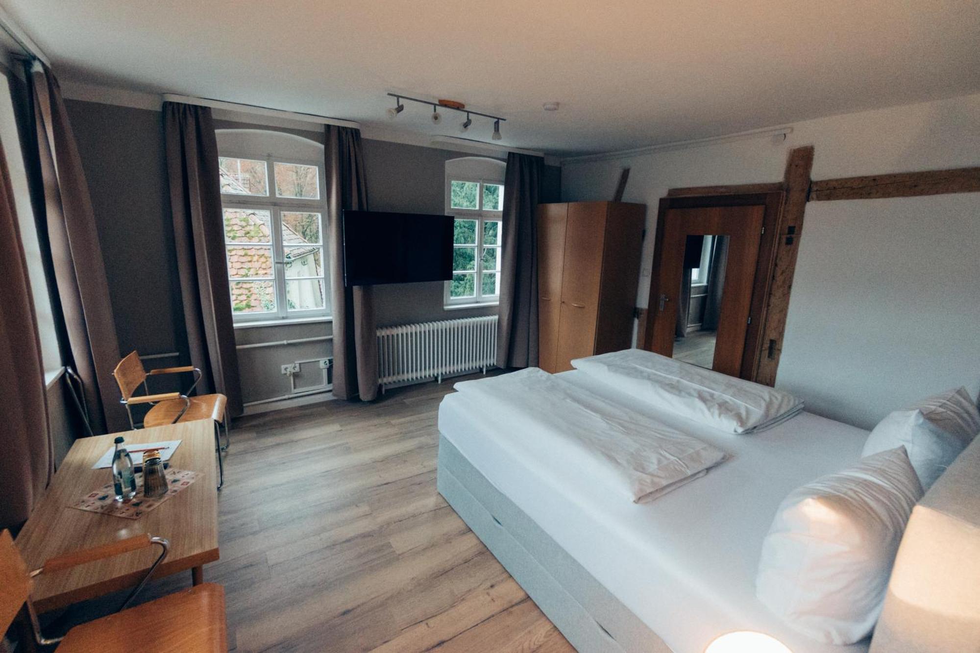 Gasthof Hotel Zur Post Egloffstein Eksteriør bilde
