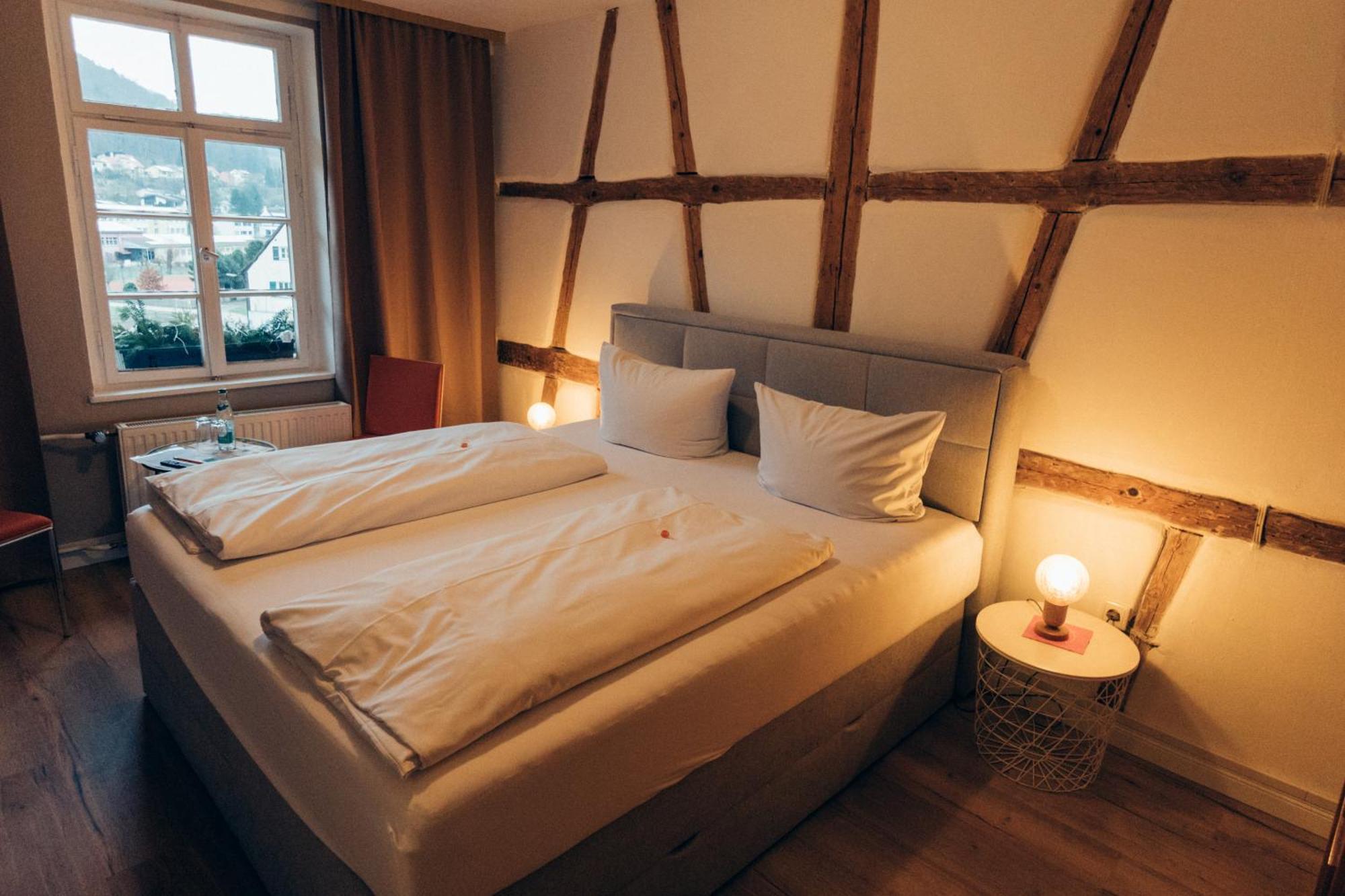 Gasthof Hotel Zur Post Egloffstein Eksteriør bilde