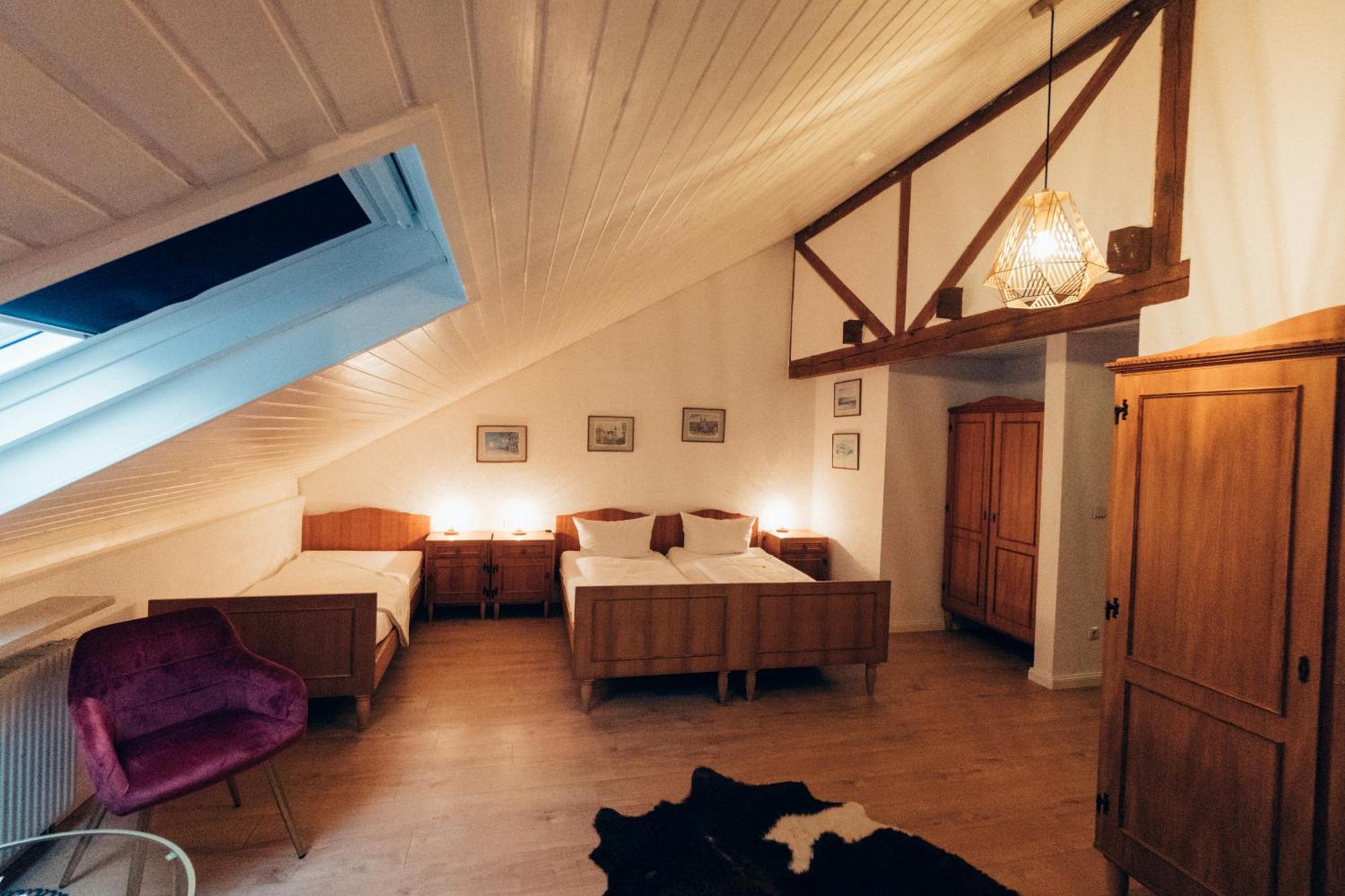 Gasthof Hotel Zur Post Egloffstein Eksteriør bilde