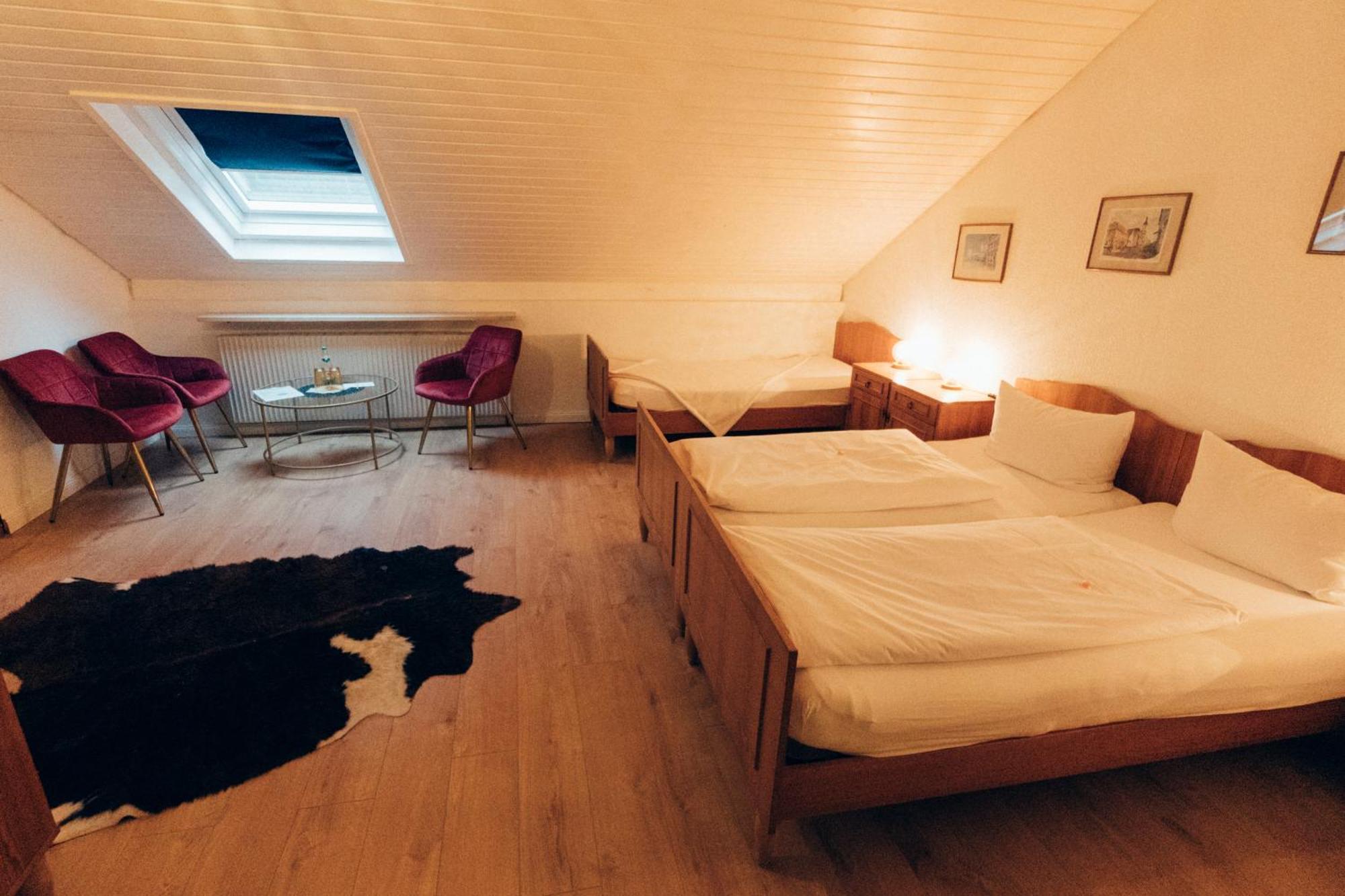 Gasthof Hotel Zur Post Egloffstein Eksteriør bilde