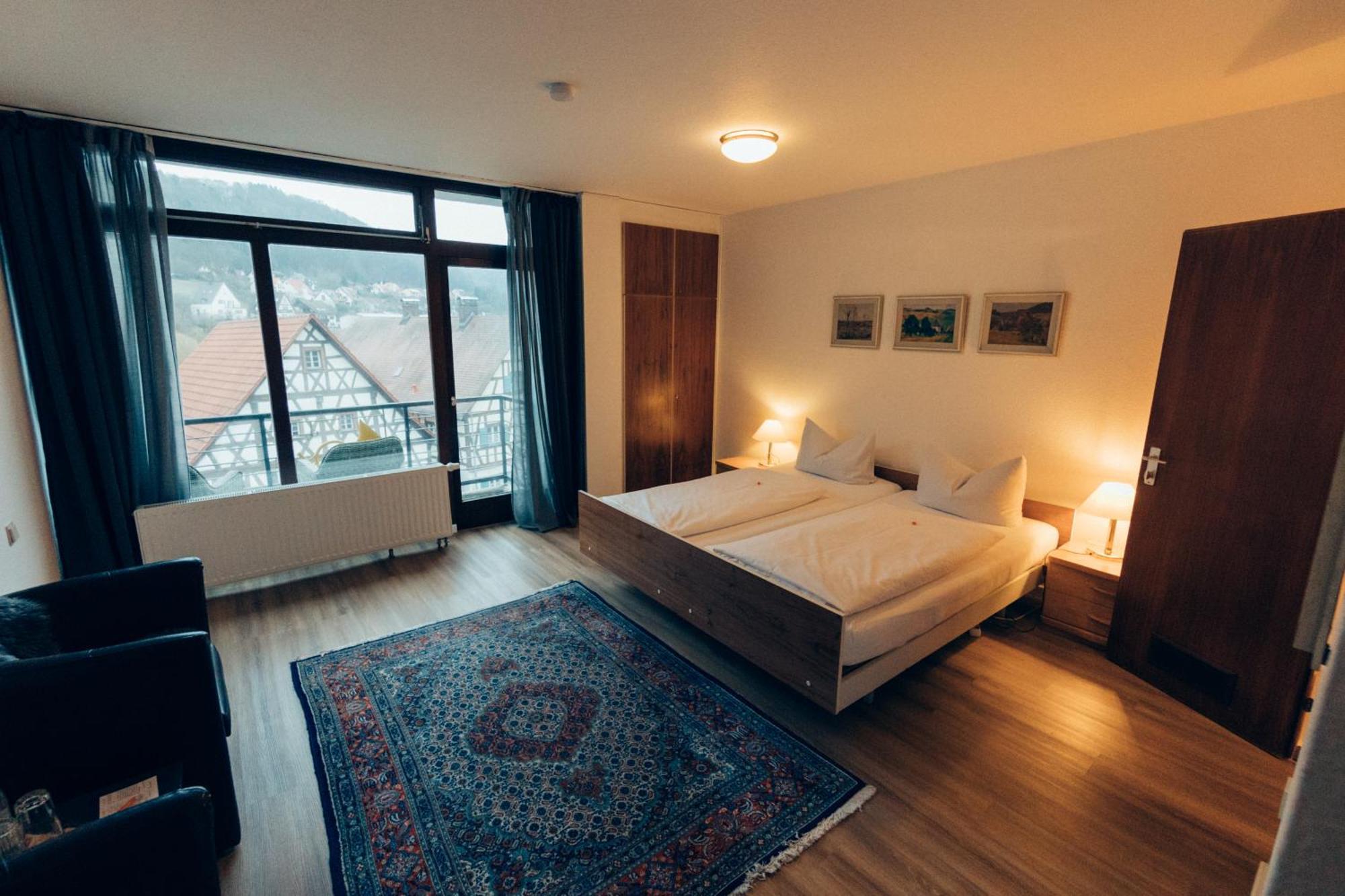 Gasthof Hotel Zur Post Egloffstein Eksteriør bilde