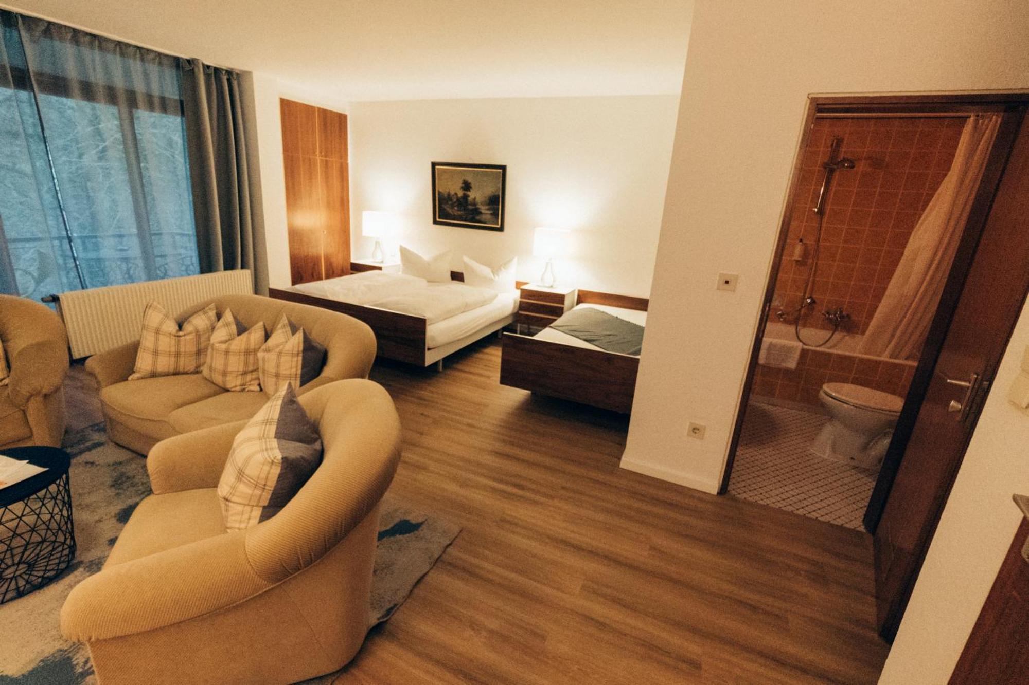 Gasthof Hotel Zur Post Egloffstein Eksteriør bilde
