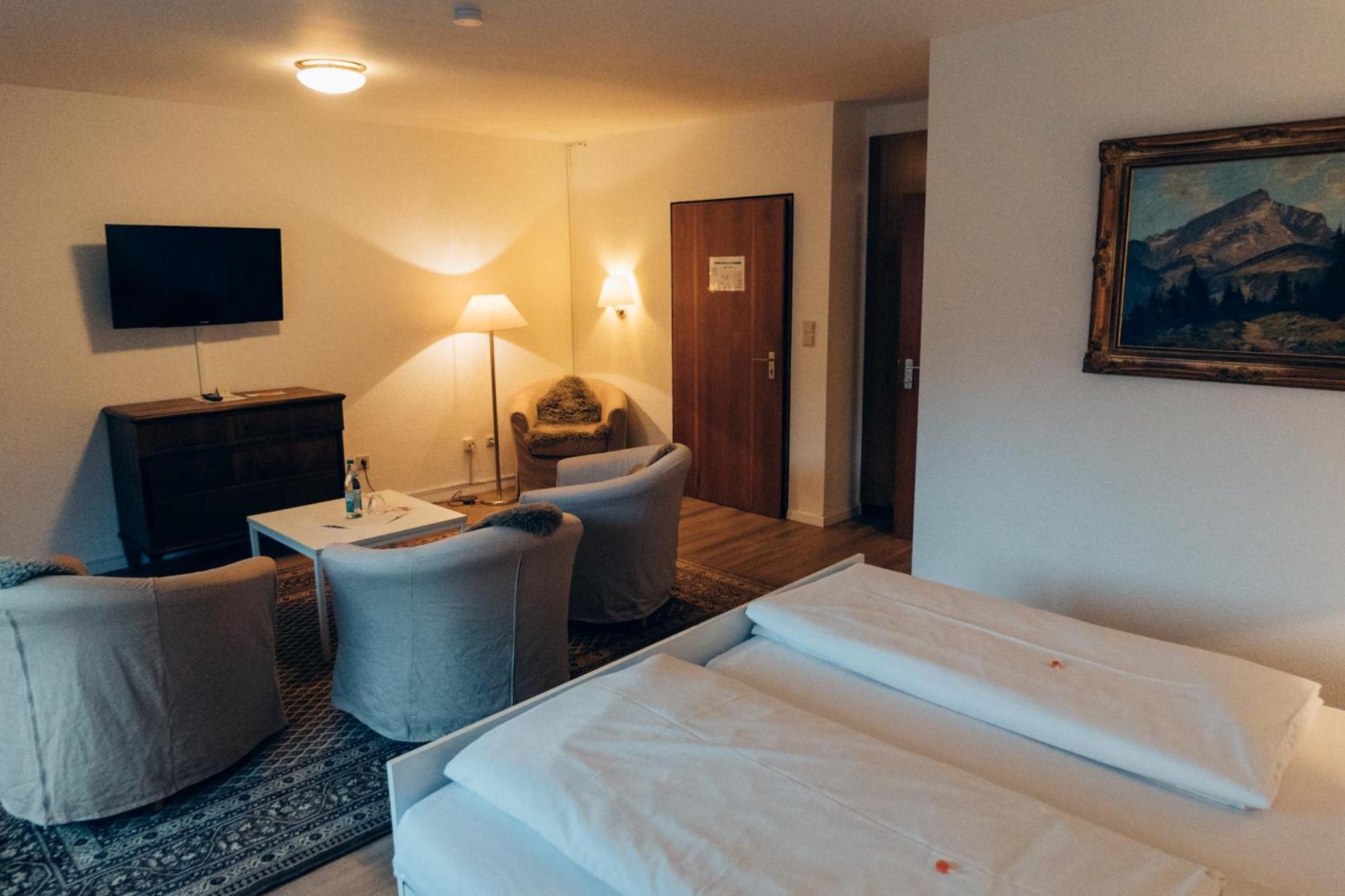 Gasthof Hotel Zur Post Egloffstein Eksteriør bilde